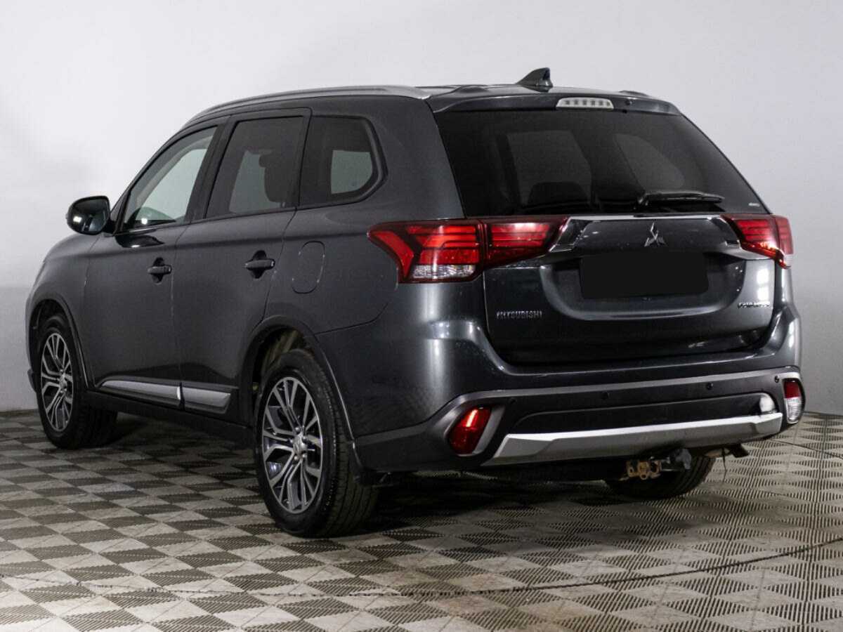 Mitsubishi Outlander б/у, 2018, Вариатор. Фото: #6