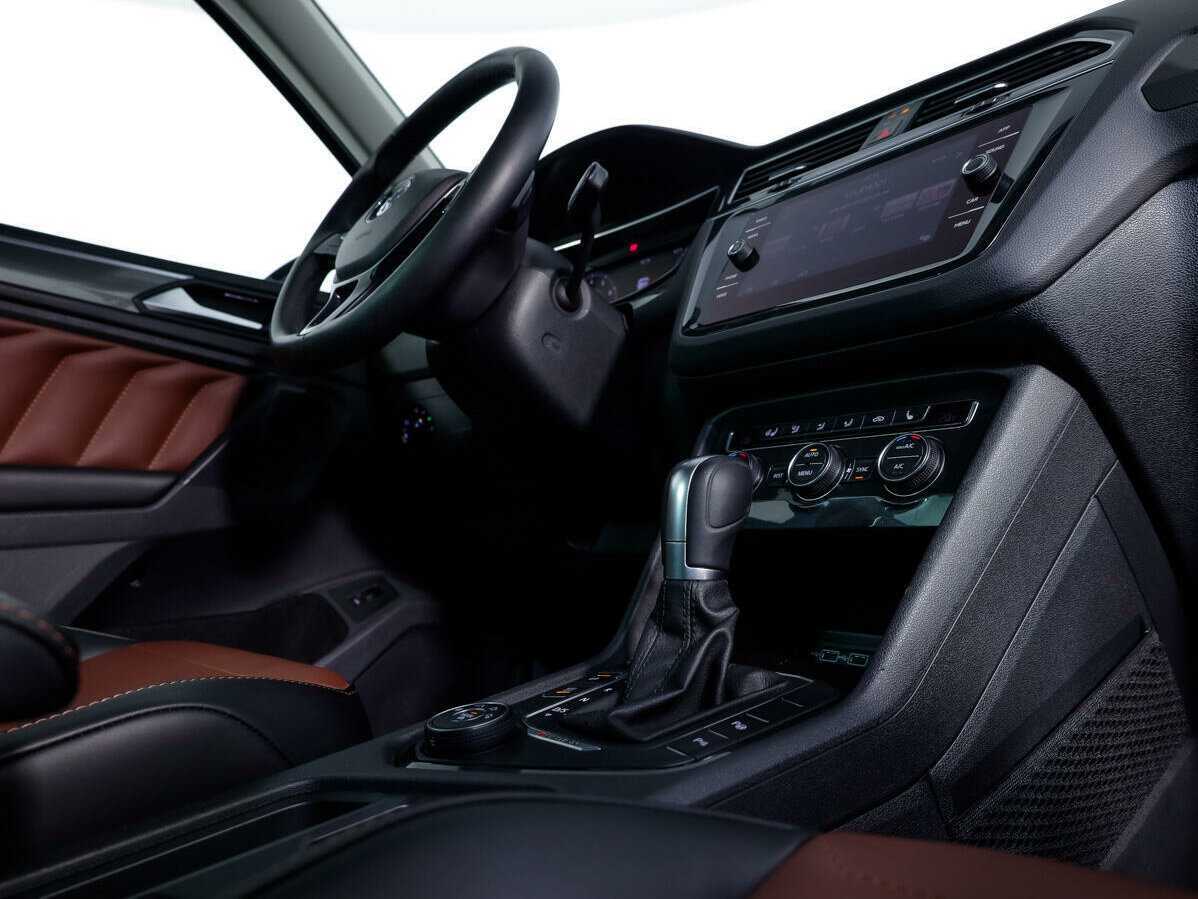 Volkswagen Tiguan б/у, 2018, Роботизированная. Фото: #14