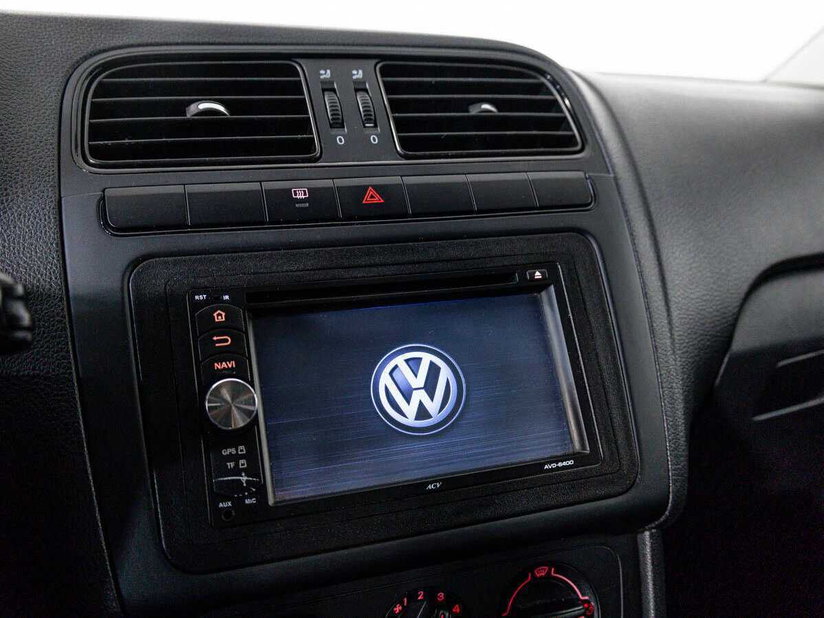 Volkswagen Polo б/у, 2015, Механическая. Фото: #16