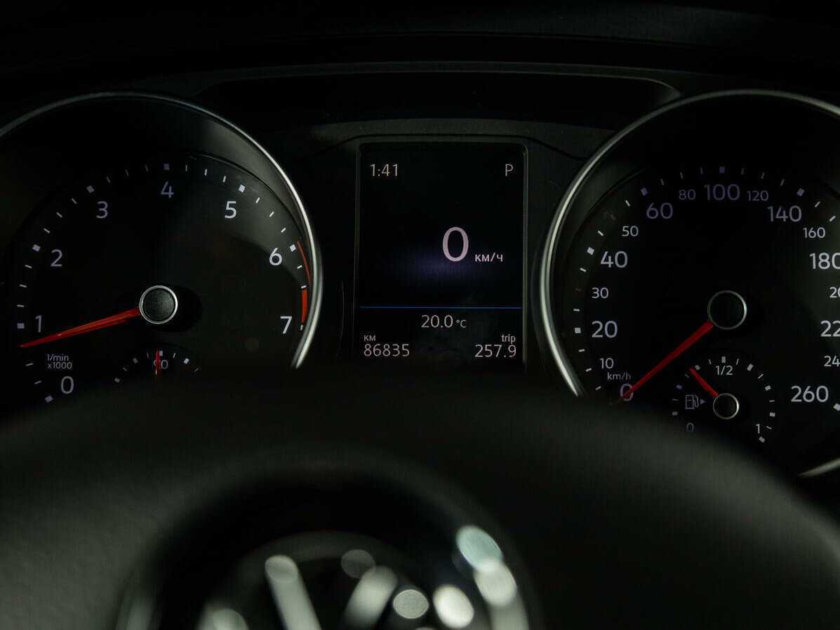 Volkswagen Tiguan б/у, 2018, Роботизированная. Фото: #10