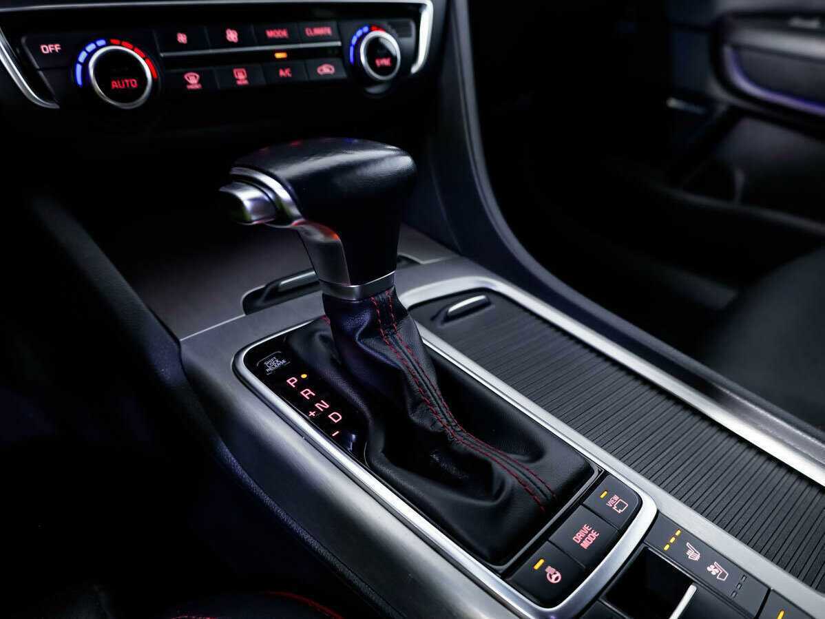 Kia Optima б/у, 2019, Автоматическая. Фото: #18