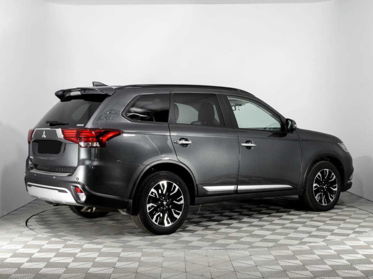 Mitsubishi Outlander б/у, 2022, Вариатор. Фото: #4