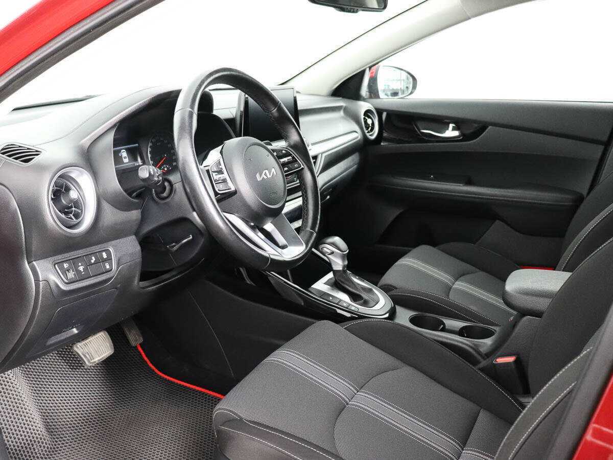 Kia Cerato б/у, 2021, Автоматическая. Фото: #8