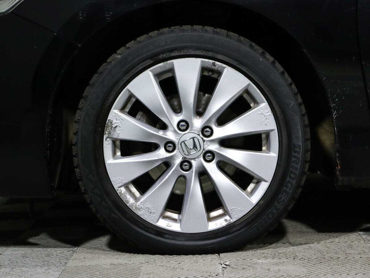 Honda Accord б/у, 2013, Автоматическая. Фото: #12