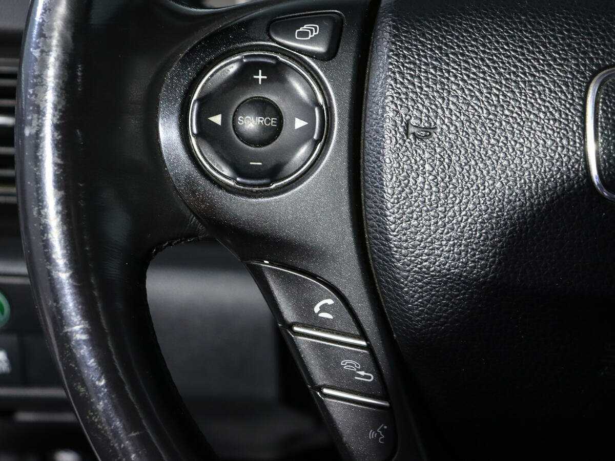 Honda Accord б/у, 2013, Автоматическая. Фото: #16