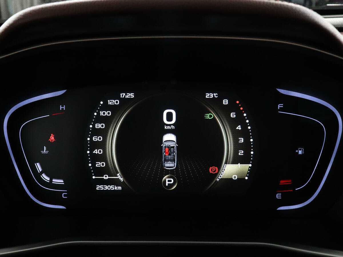 Geely Coolray б/у, 2022, Роботизированная. Фото: #10