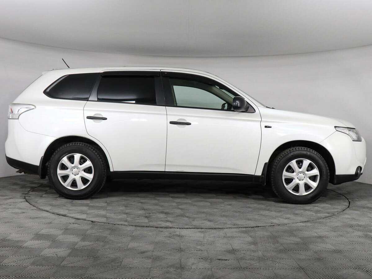 Mitsubishi Outlander б/у, 2014, Вариатор. Фото: #3
