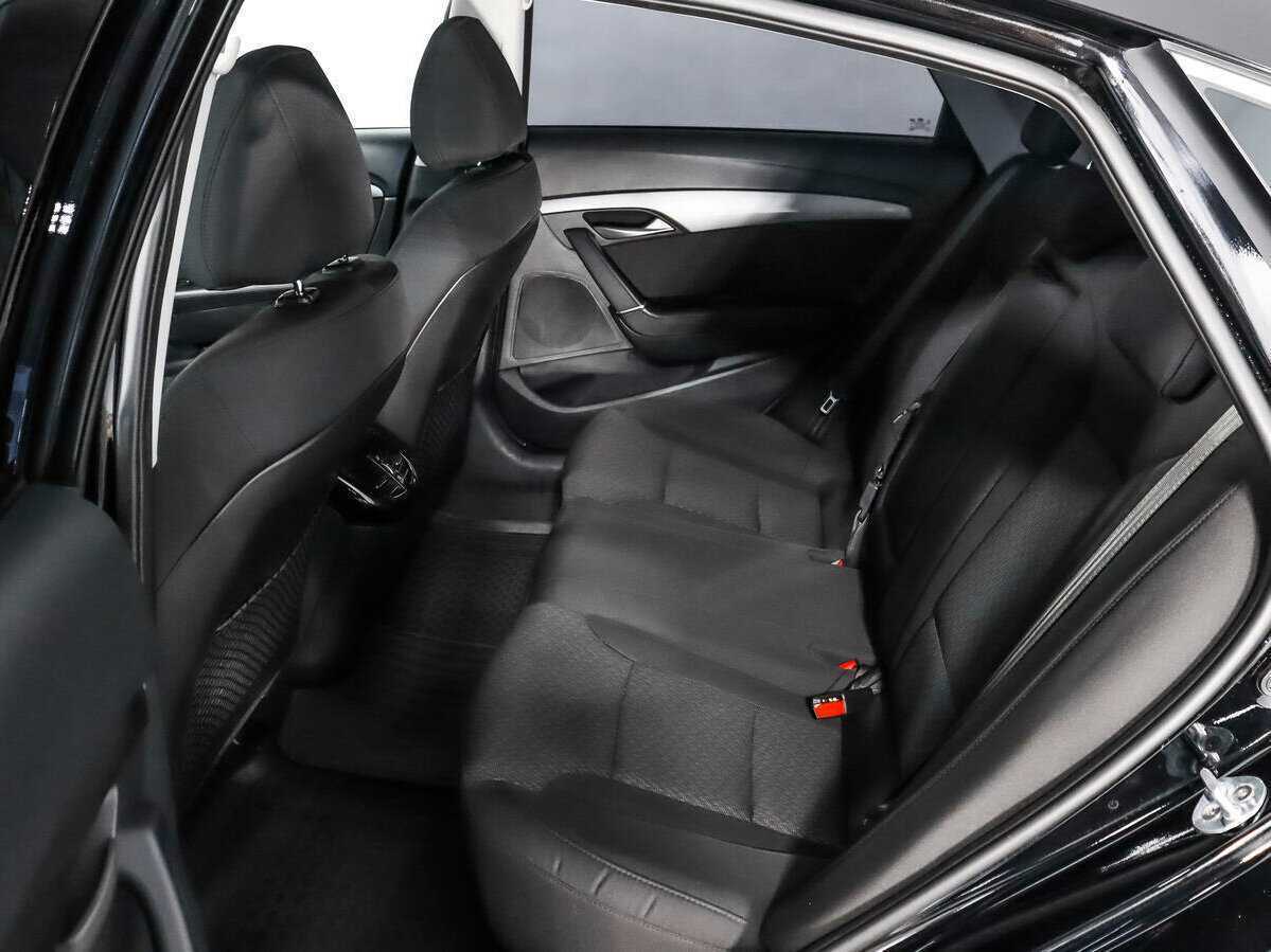 Hyundai i40 б/у, 2016, Автоматическая. Фото: #9