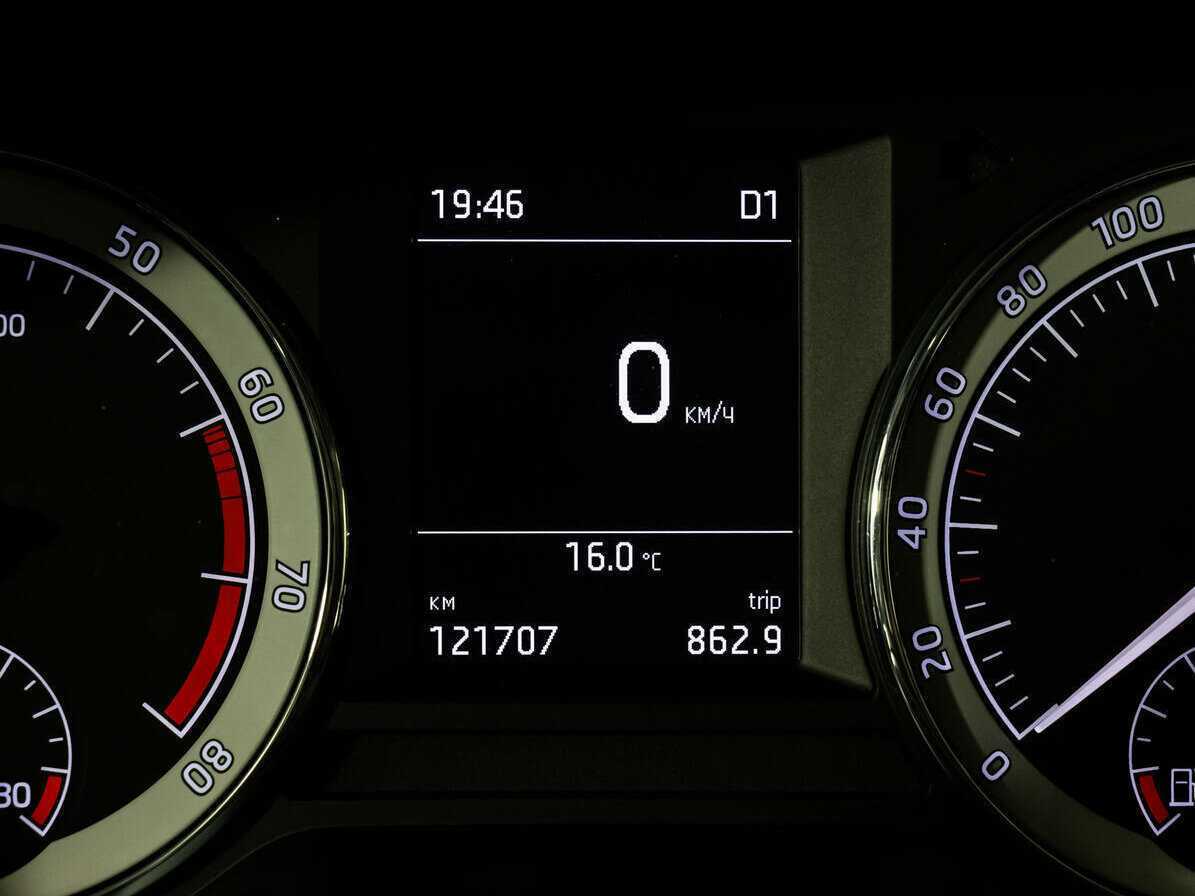 Шкода Октавия б/у, 2019, Роботизированная. Фото: #16