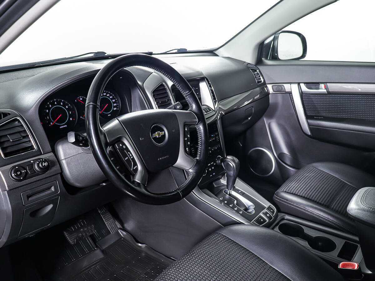 Chevrolet Captiva б/у, 2013, Автоматическая. Фото: #13