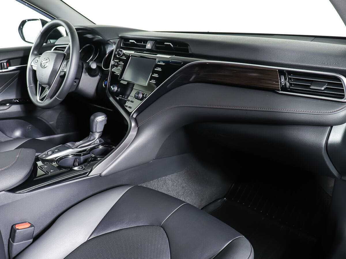 Toyota Camry б/у, 2020, Автоматическая. Фото: #6