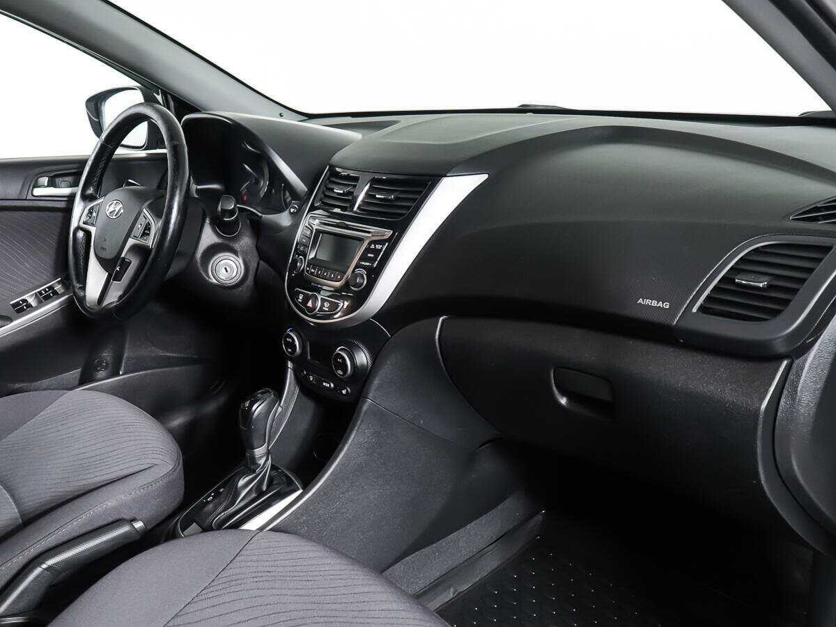 Hyundai Solaris б/у, 2016, Автоматическая. Фото: #7