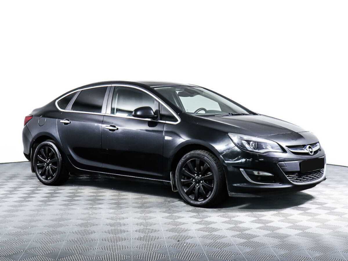 Opel Astra б/у, 2013, Автоматическая. Фото: #1
