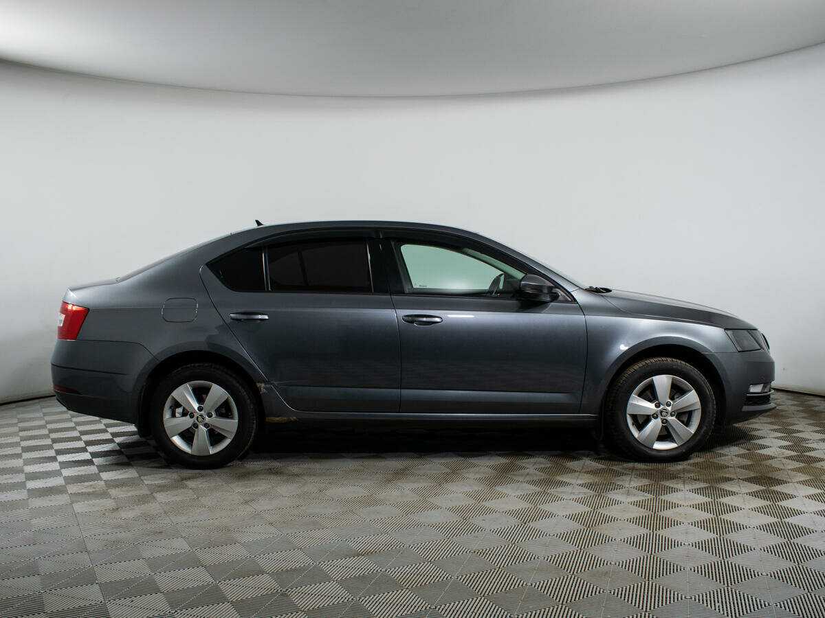 Skoda Octavia б/у, 2018, Автоматическая. Фото: #3