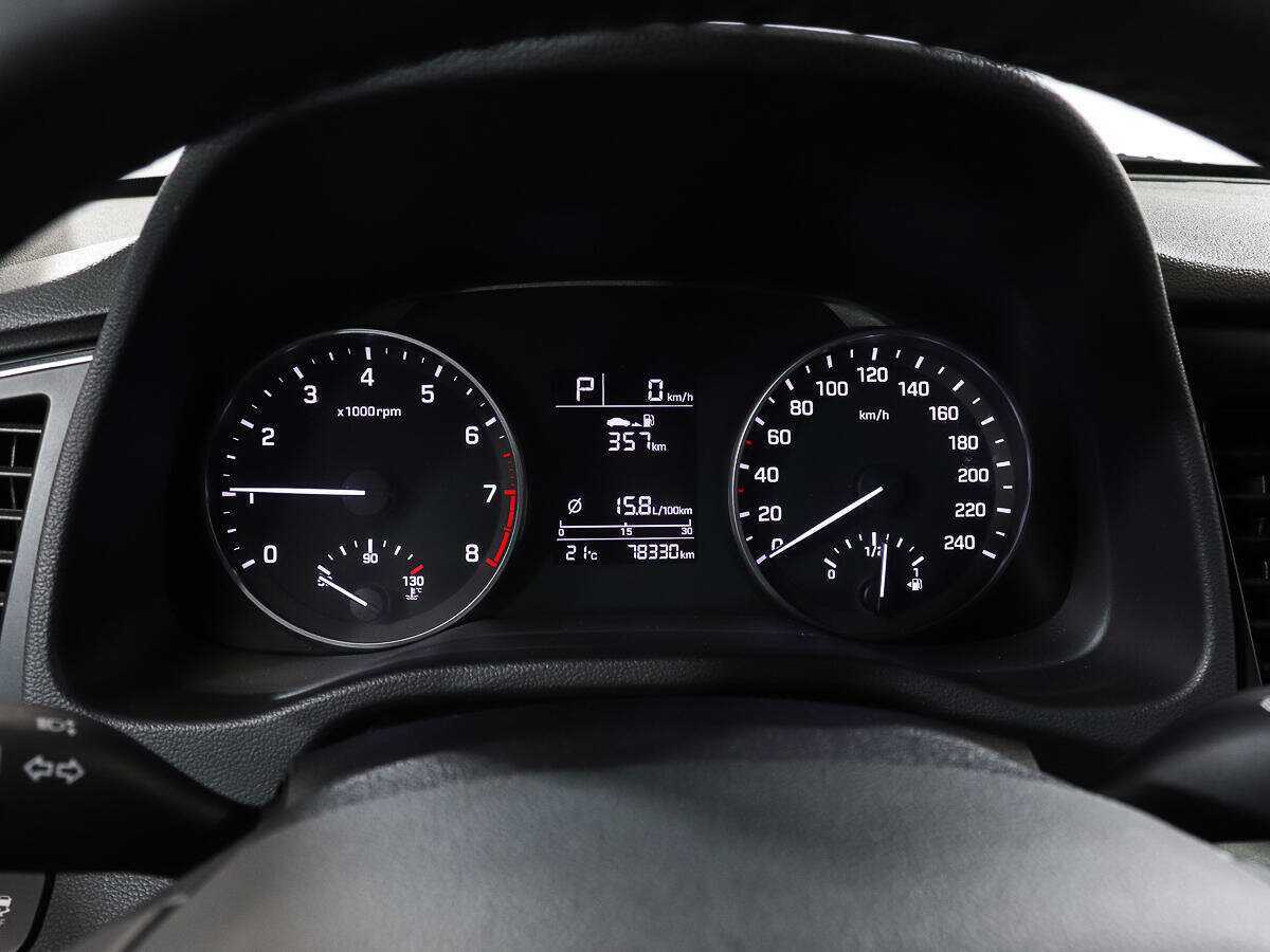 Hyundai Elantra б/у, 2017, Автоматическая. Фото: #9