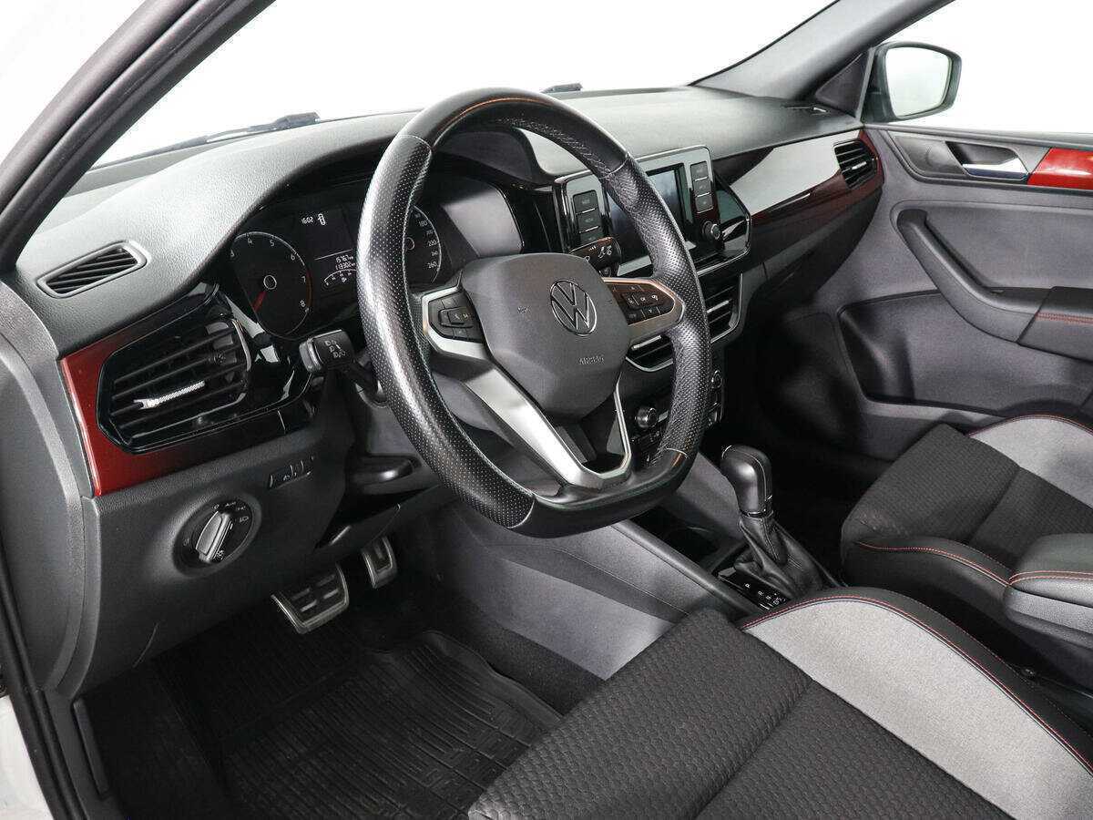 Volkswagen Polo б/у, 2021, Автоматическая. Фото: #8