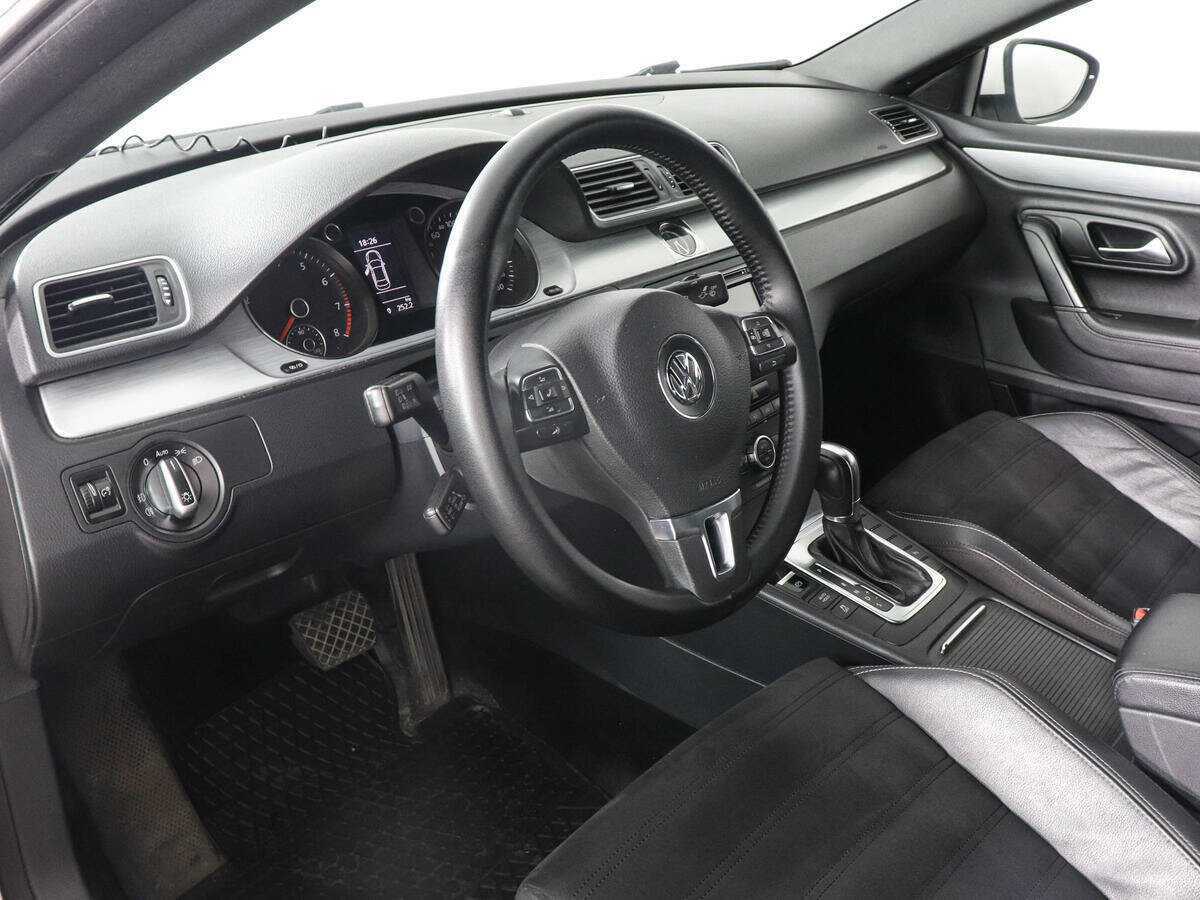 Volkswagen Passat CC б/у, 2013, Роботизированная. Фото: #8