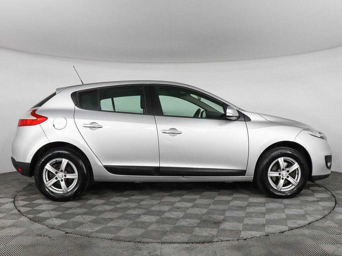 Renault Megane б/у, 2012, Механическая. Фото: #3