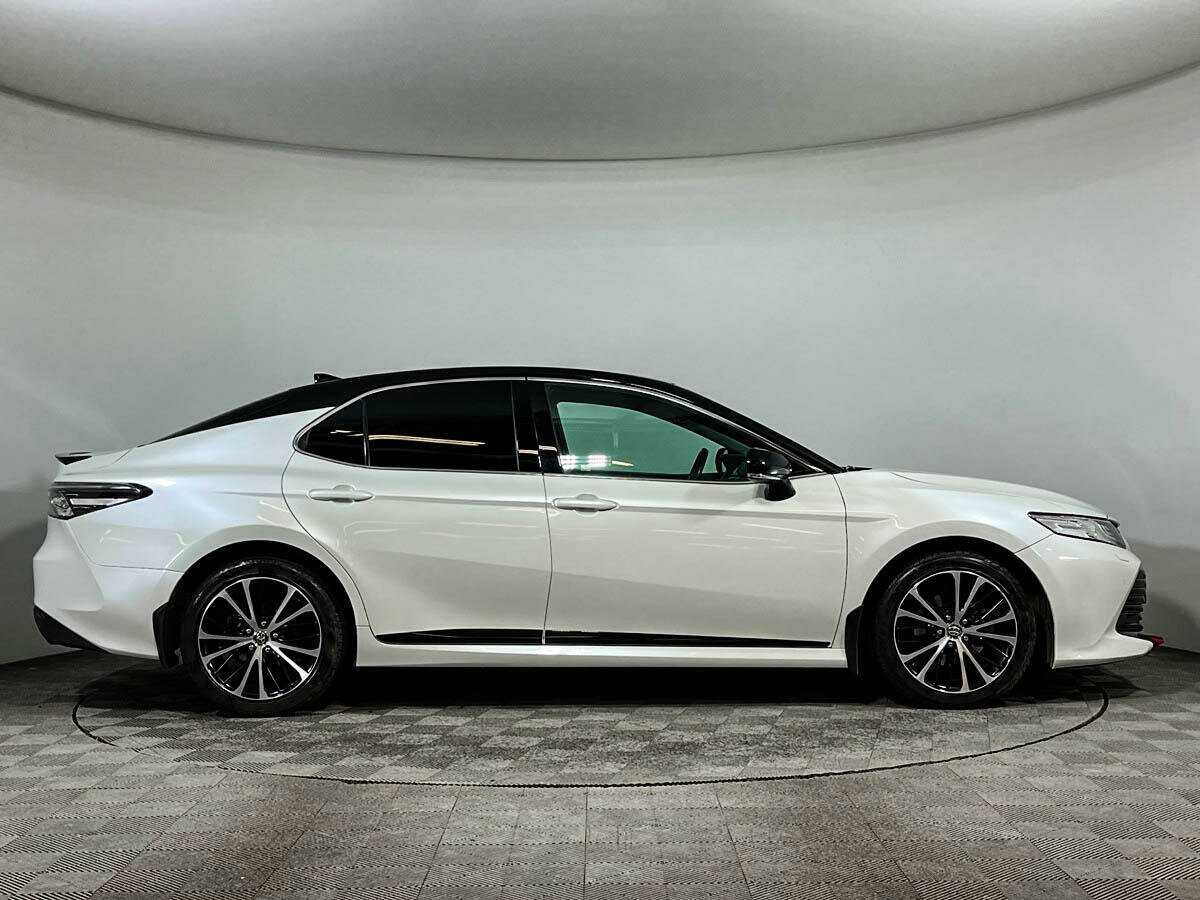 Toyota Camry б/у, 2020, Автоматическая. Фото: #3