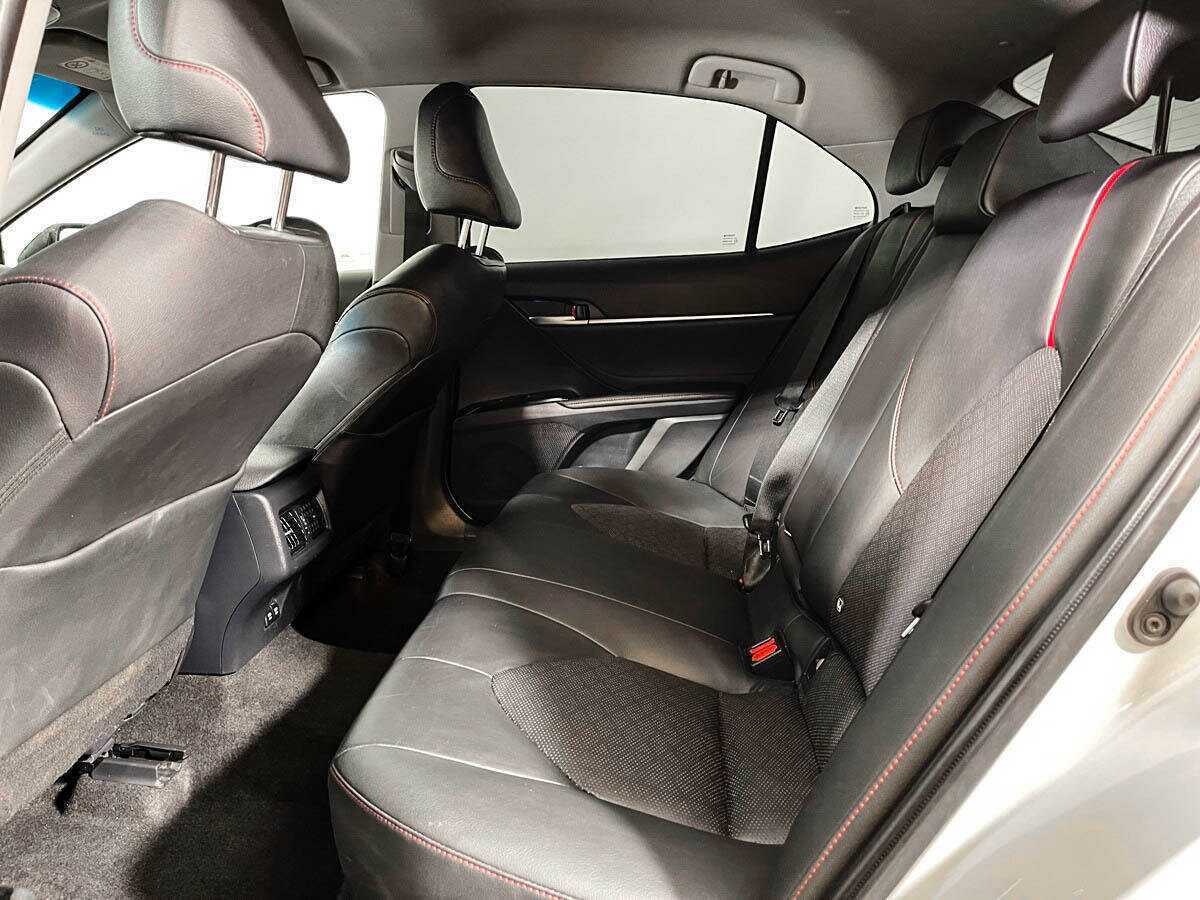 Toyota Camry б/у, 2020, Автоматическая. Фото: #9