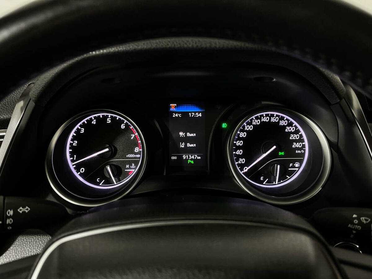 Toyota Camry б/у, 2020, Автоматическая. Фото: #10