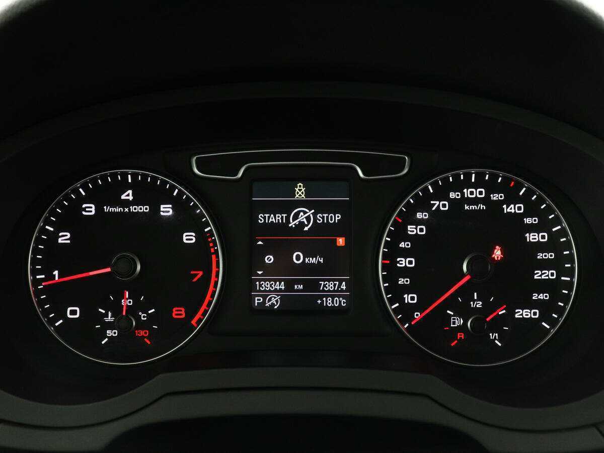 Audi Q3 б/у, 2012, Роботизированная. Фото: #10