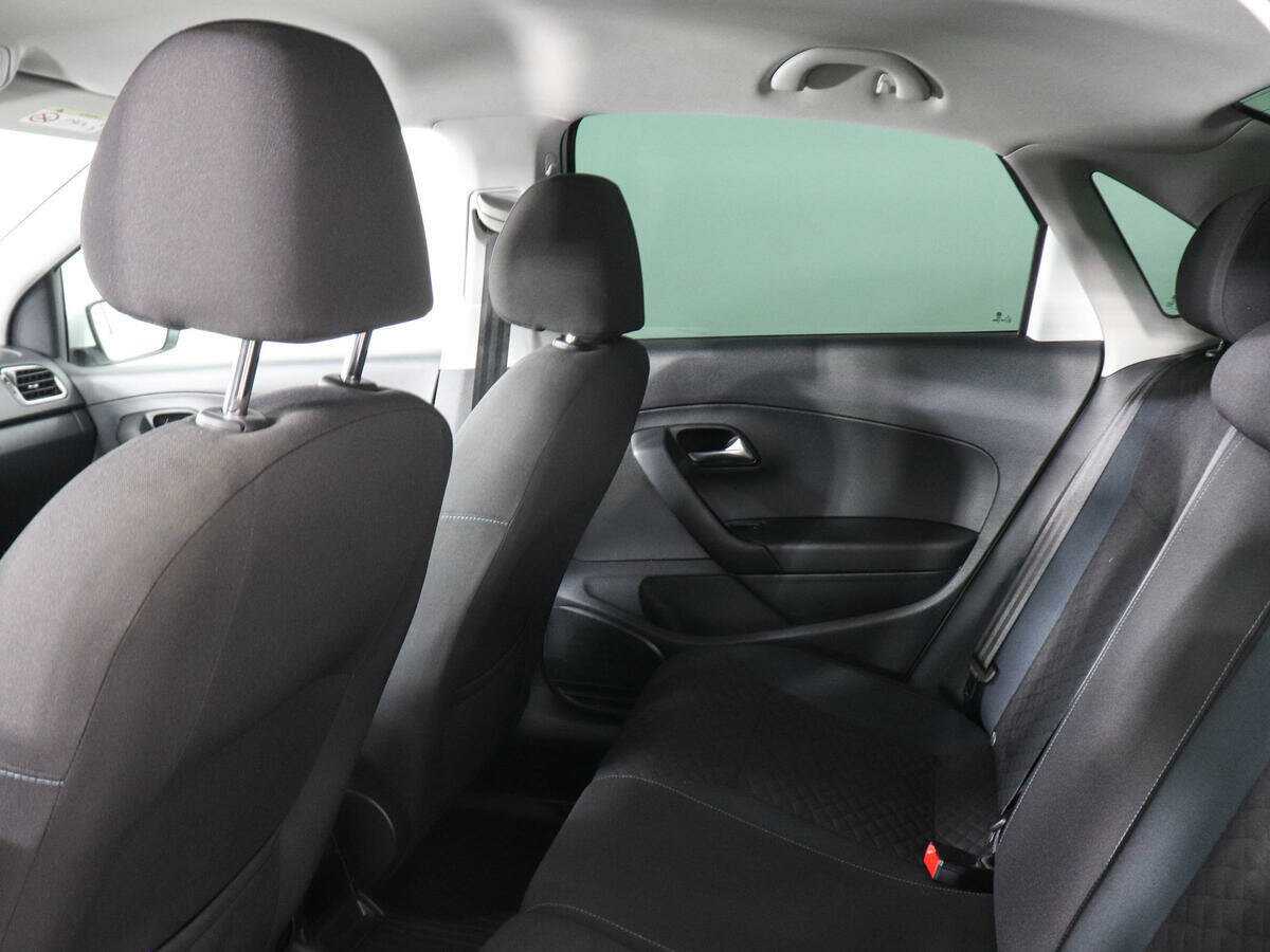 Volkswagen Polo б/у, 2019, Автоматическая. Фото: #11