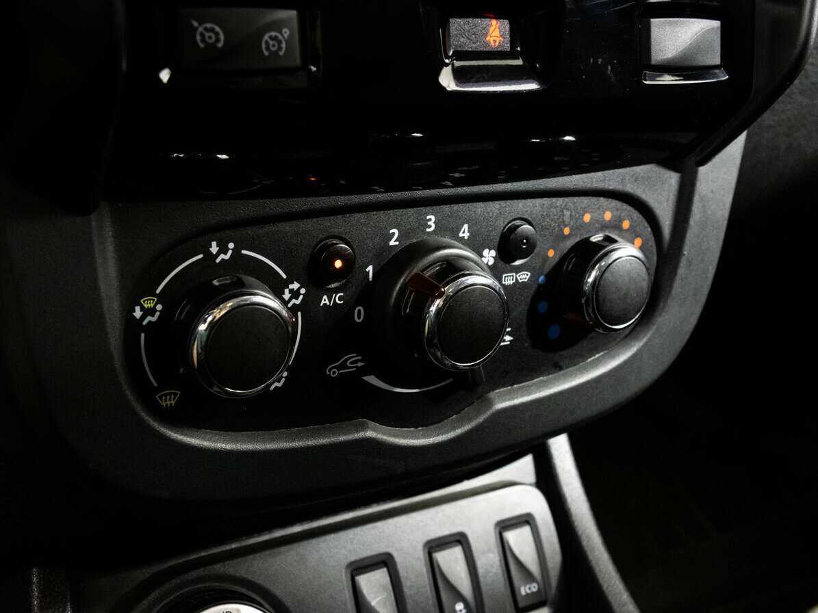 Рено Дастер б/у, 2017, Механическая. Фото: #11