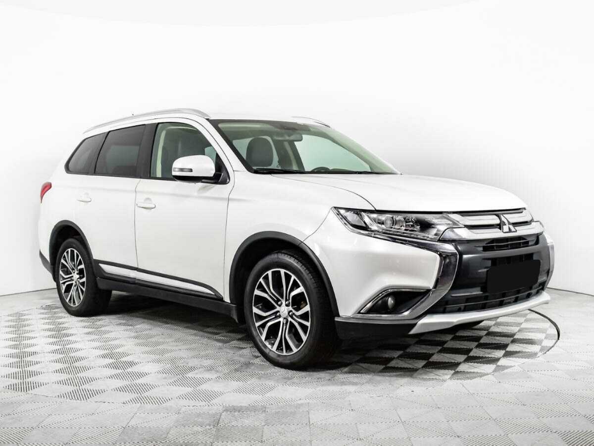 Mitsubishi Outlander б/у, 2015, Вариатор. Фото: #2