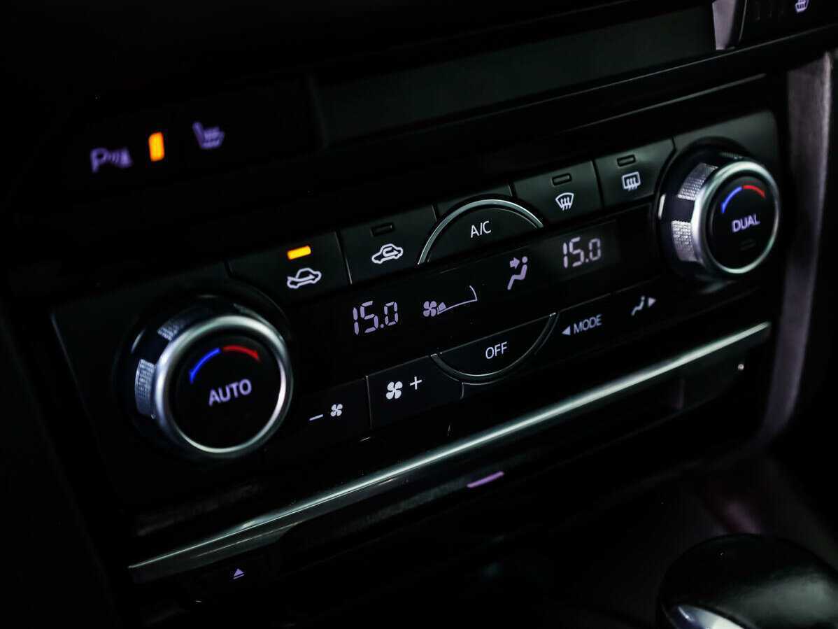 Mazda 6 б/у, 2015, Автоматическая. Фото: #13