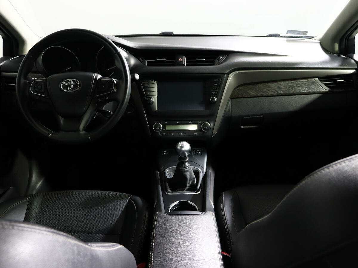 Toyota Avensis б/у, 2018, Механическая. Фото: #8