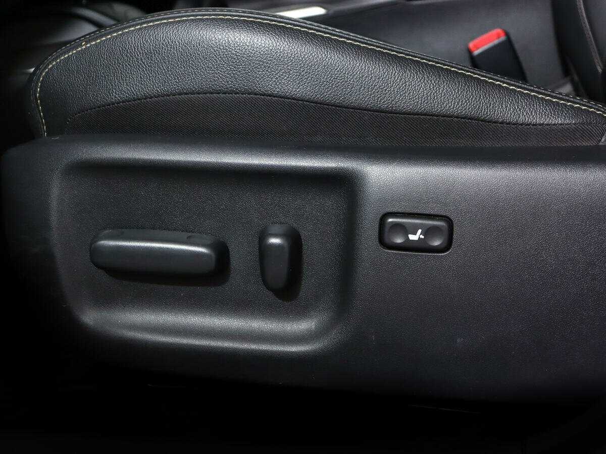 Toyota Avensis б/у, 2018, Механическая. Фото: #15