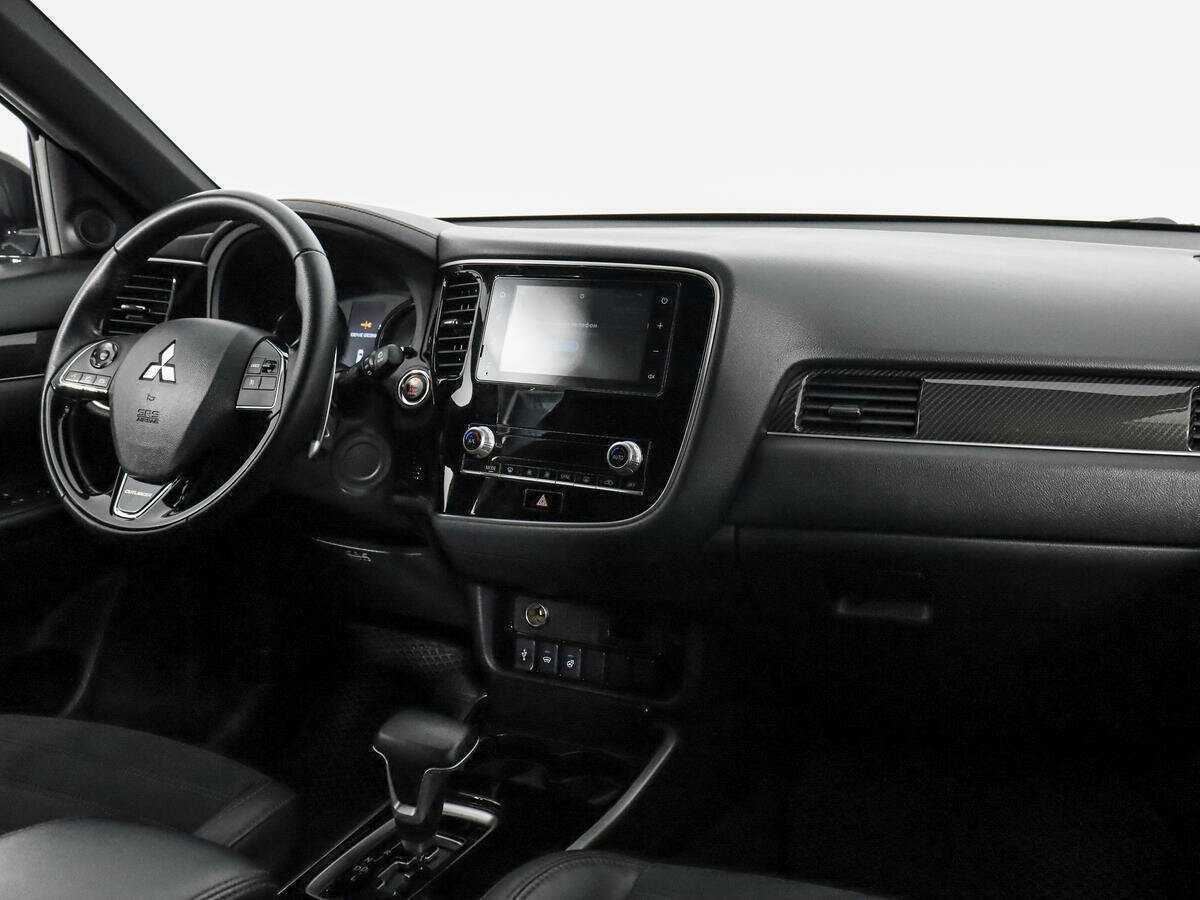Mitsubishi Outlander б/у, 2020, Вариатор. Фото: #10