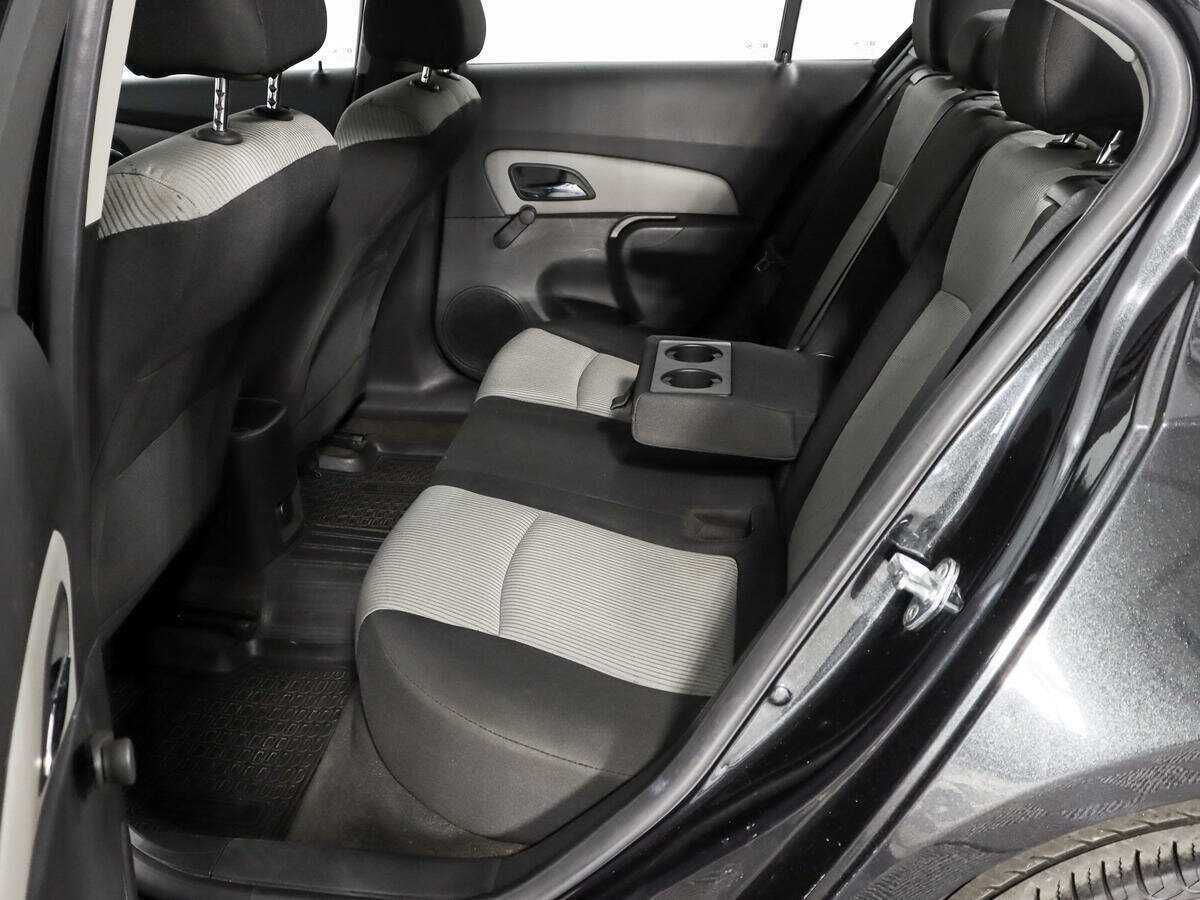 Chevrolet Cruze б/у, 2012, Механическая. Фото: #9