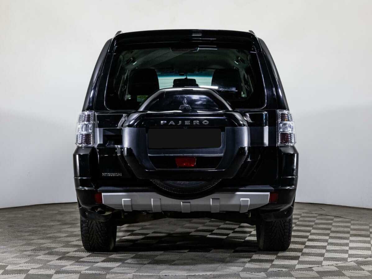 Mitsubishi Pajero б/у, 2018, Автоматическая. Фото: #4