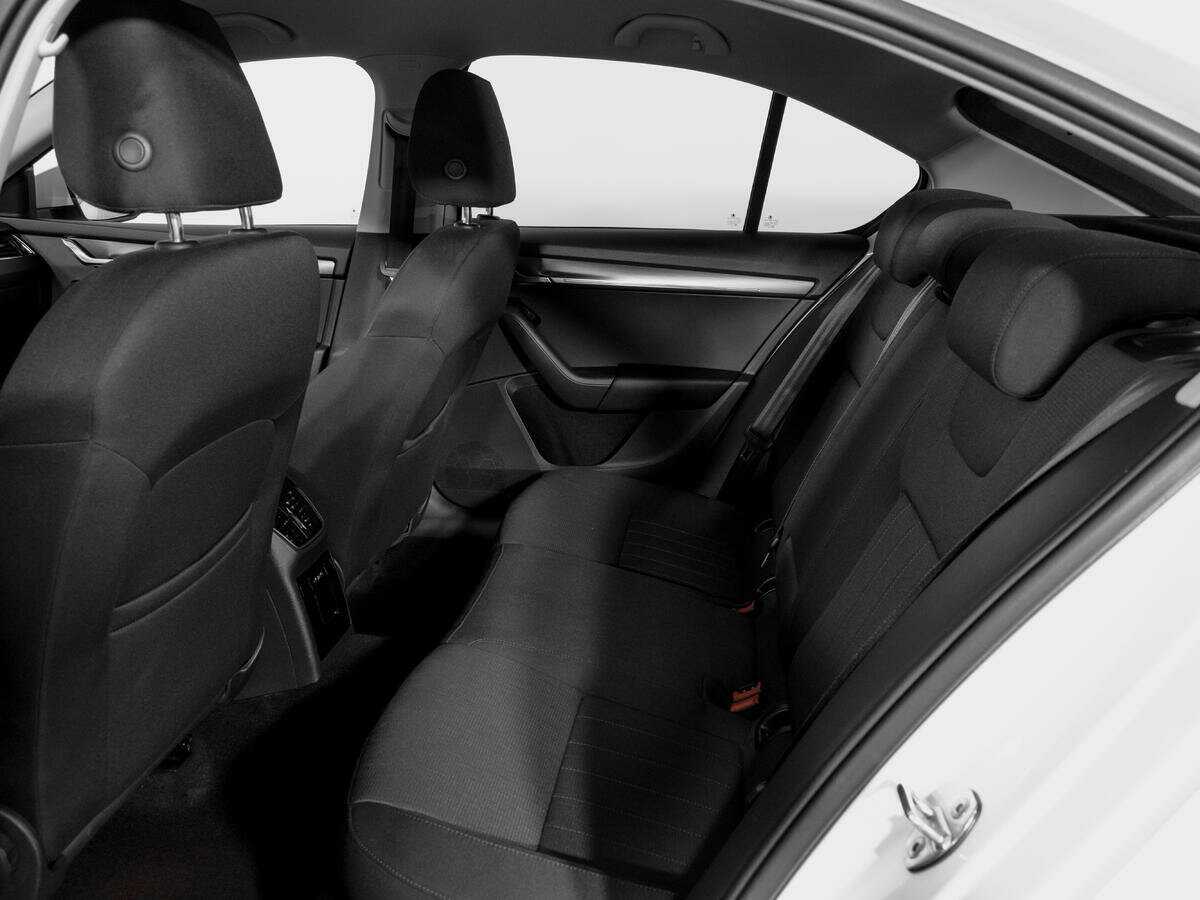 Шкода Октавия б/у, 2019, Роботизированная. Фото: #9