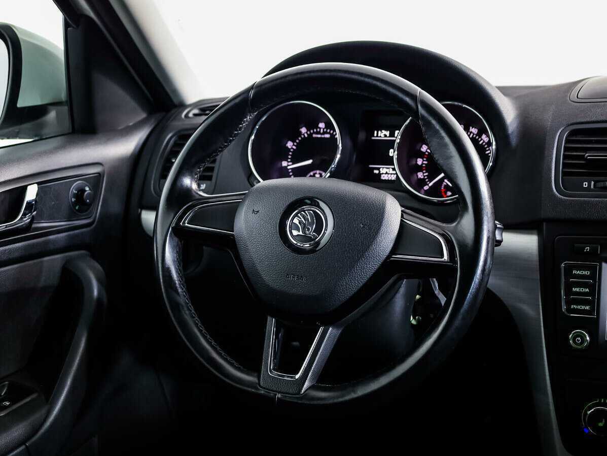 Skoda Yeti б/у, 2014, Автоматическая. Фото: #9