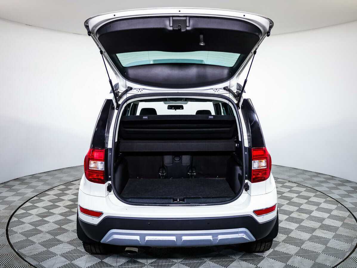 Skoda Yeti б/у, 2014, Автоматическая. Фото: #16