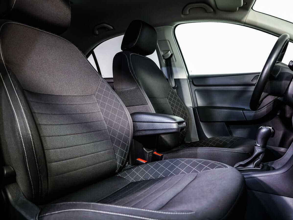 Skoda Rapid б/у, 2017, Роботизированная. Фото: #10