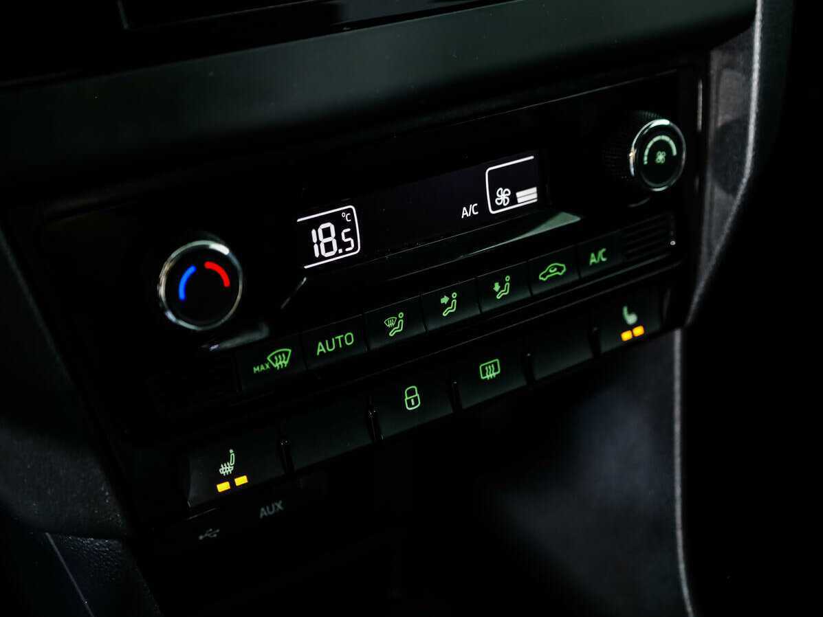 Skoda Rapid б/у, 2017, Роботизированная. Фото: #13