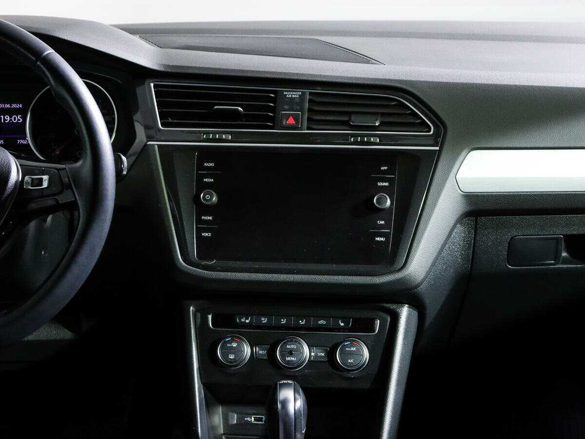 Volkswagen Tiguan б/у, 2018, Роботизированная. Фото: #10