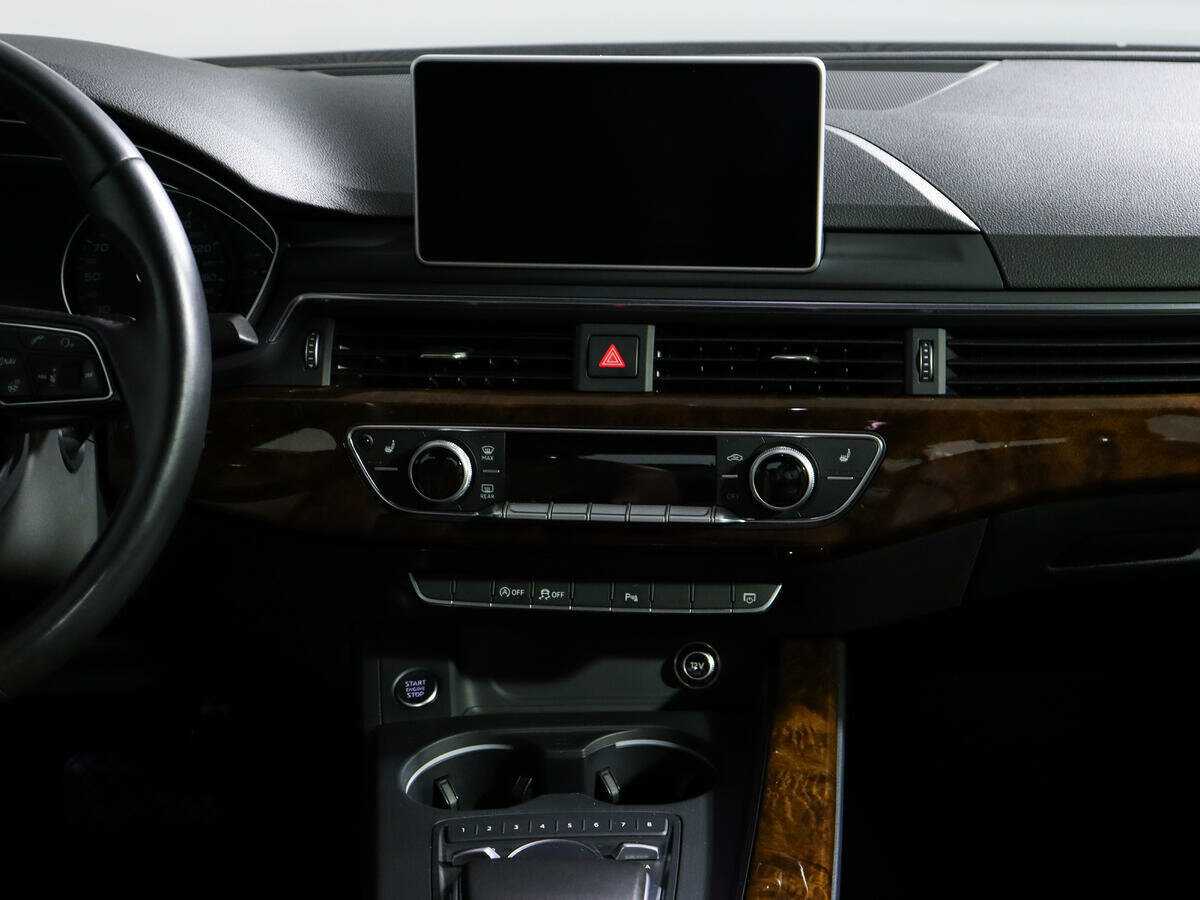 Audi A4 б/у, 2016, Роботизированная. Фото: #12