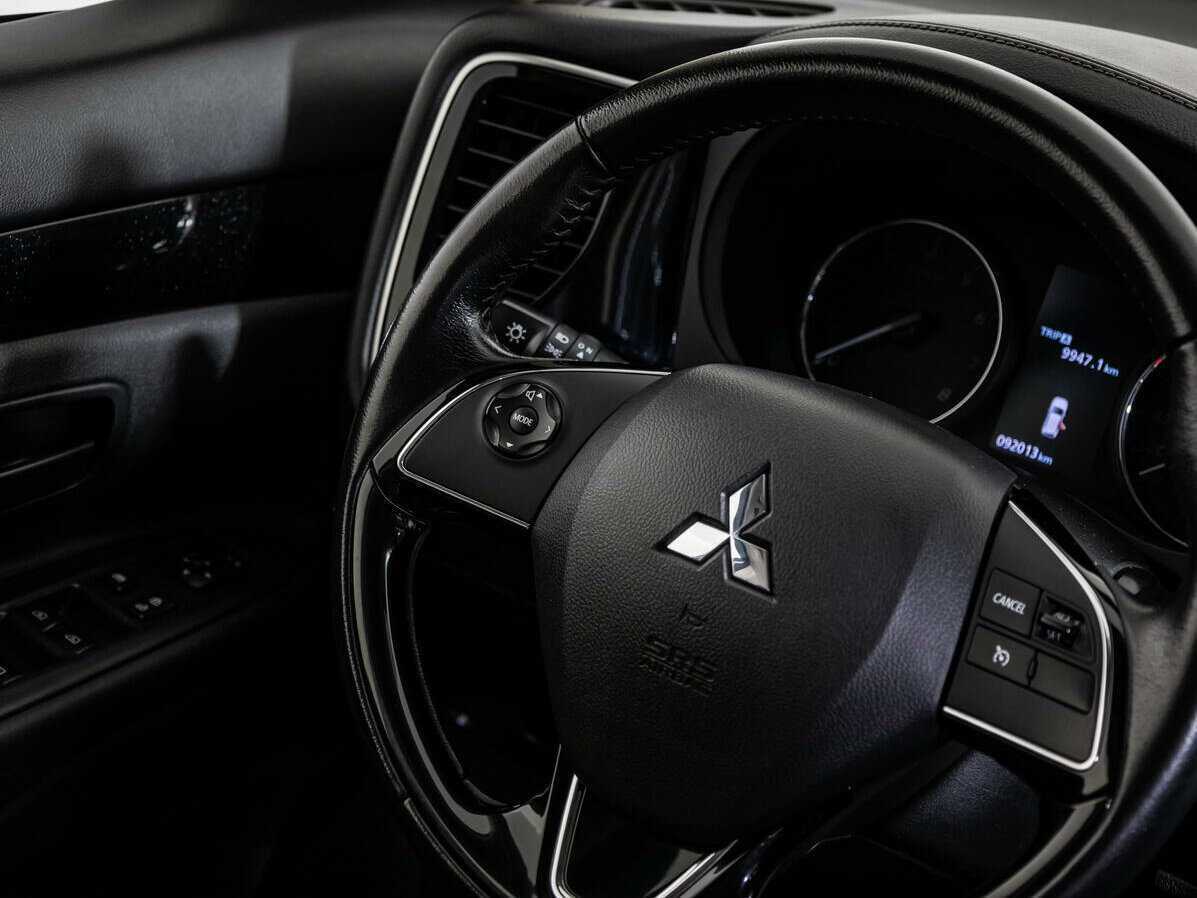 Mitsubishi Outlander б/у, 2020, Вариатор. Фото: #11