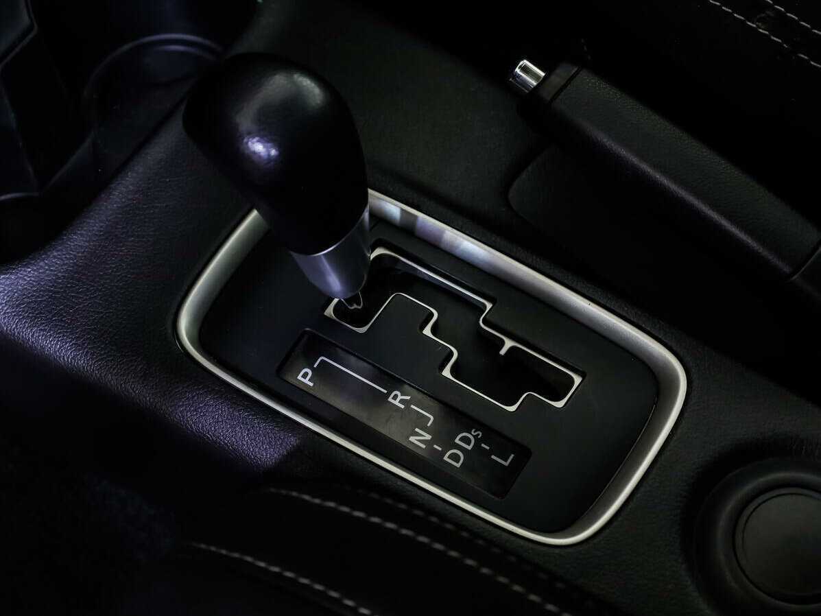 Mitsubishi Outlander б/у, 2015, Вариатор. Фото: #12
