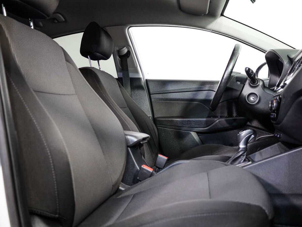 Hyundai Solaris б/у, 2018, Автоматическая. Фото: #11