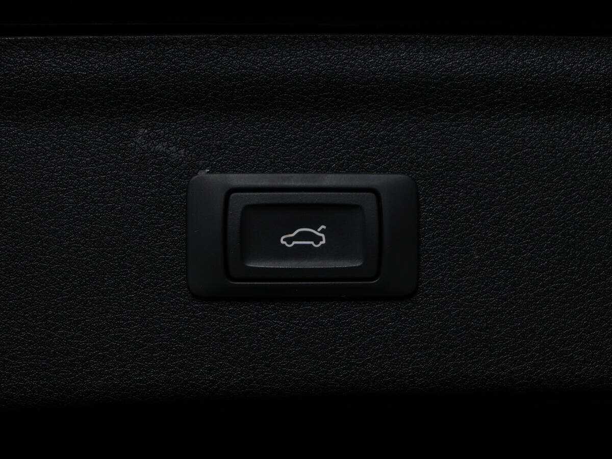 Audi Q3 б/у, 2018, Роботизированная. Фото: #12