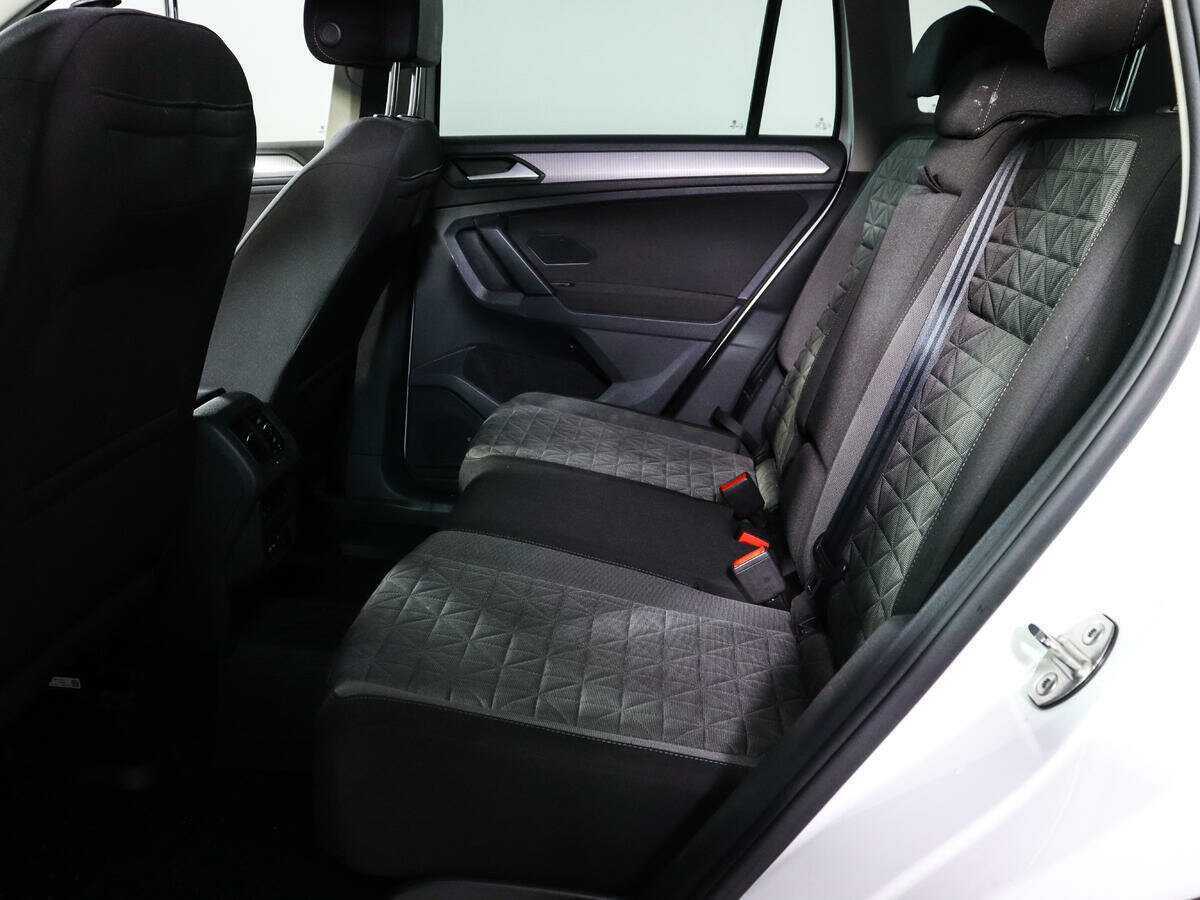 Volkswagen Tiguan б/у, 2020, Роботизированная. Фото: #9