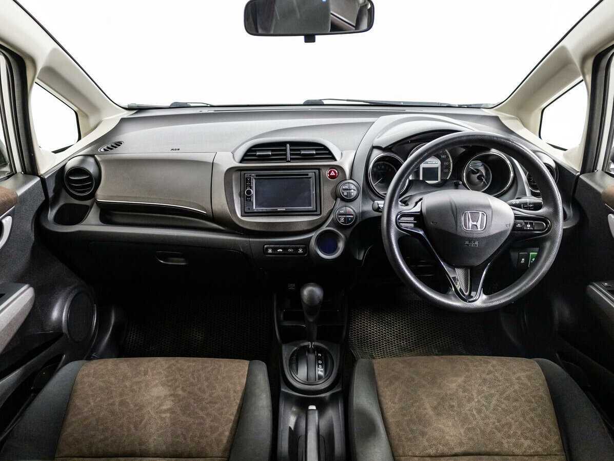 Honda Fit Shuttle б/у, 2013, Вариатор. Фото: #12