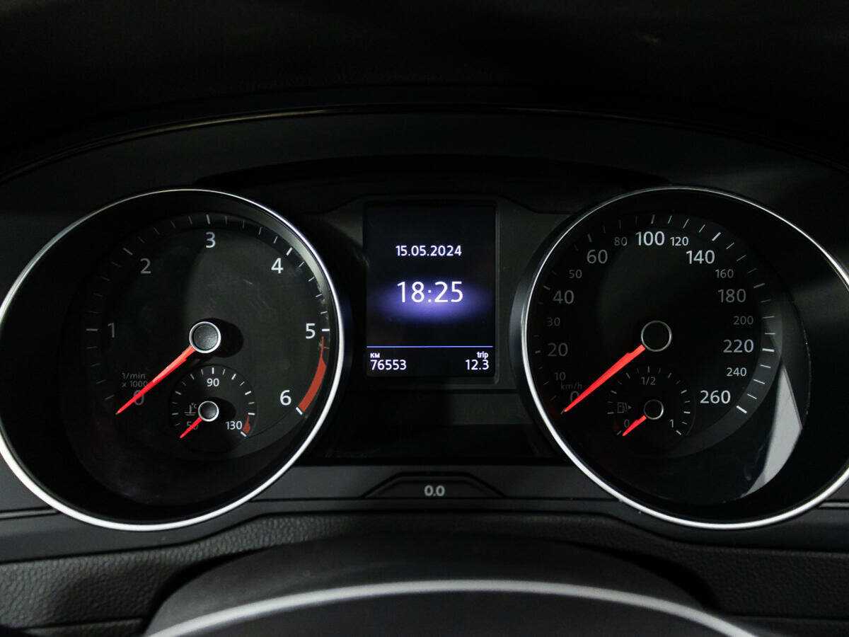 Фольксваген Пассат б/у, 2017, Роботизированная. Фото: #11