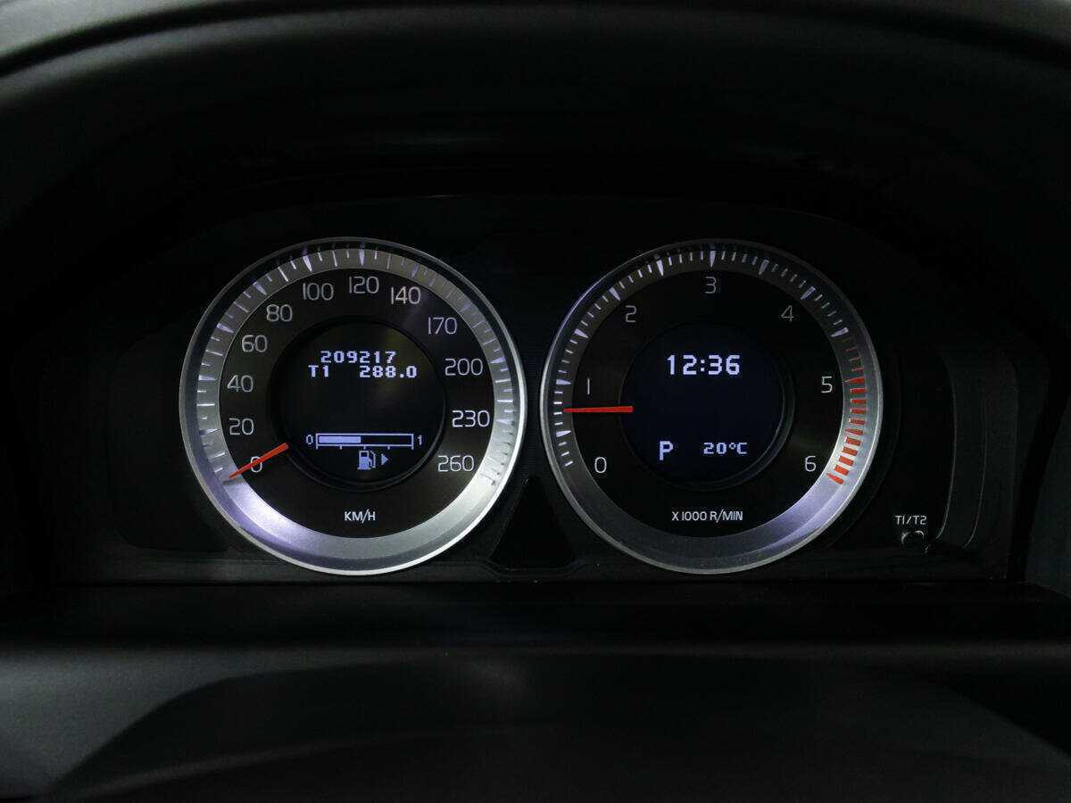 Volvo XC60 б/у, 2012, Автоматическая. Фото: #11